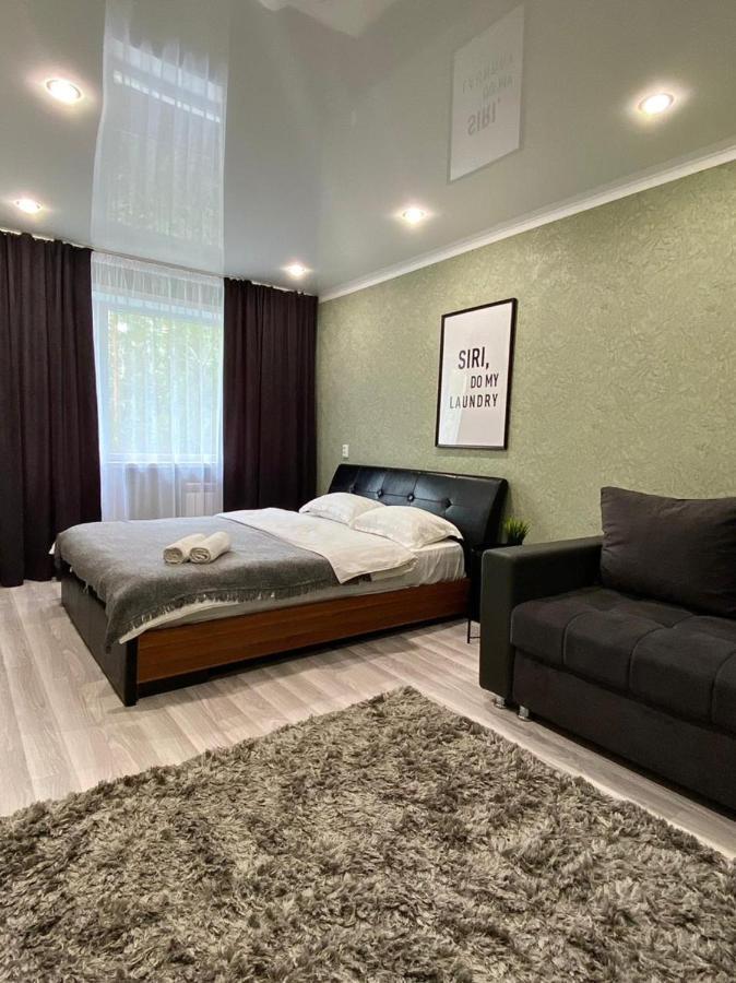 Seafront apartment Pavlodar Esterno foto
