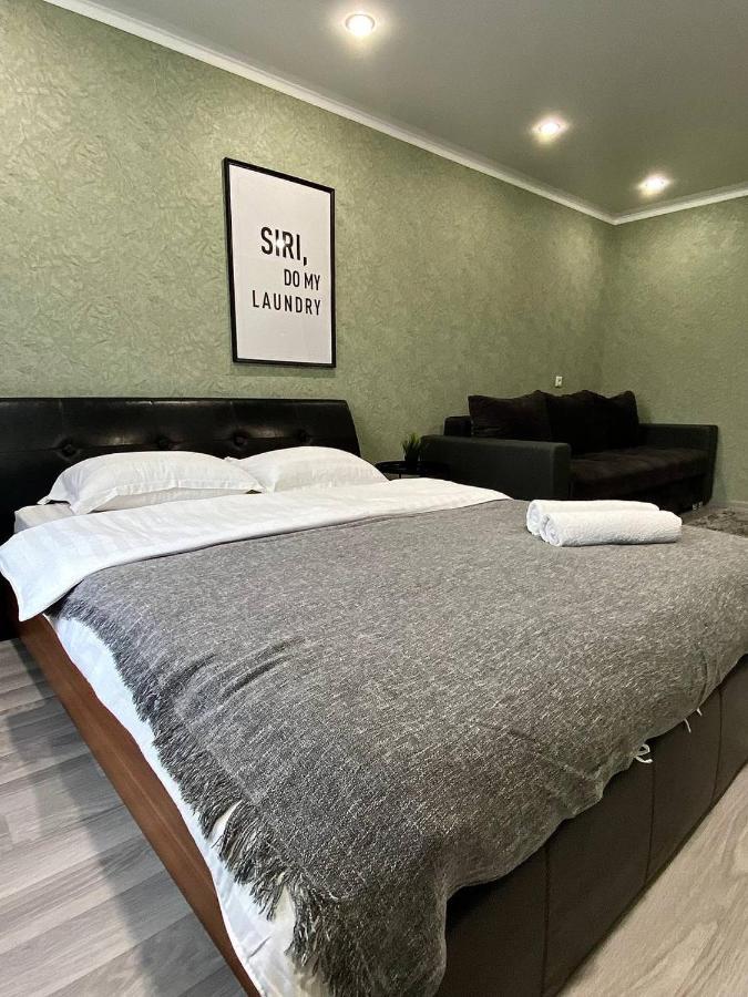 Seafront apartment Pavlodar Esterno foto